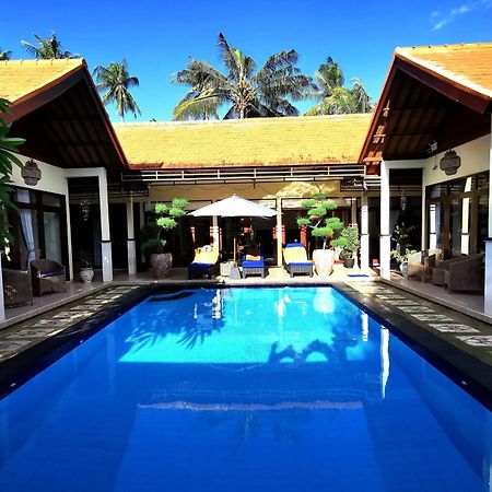 Villa Silence โลวินา ภายนอก รูปภาพ