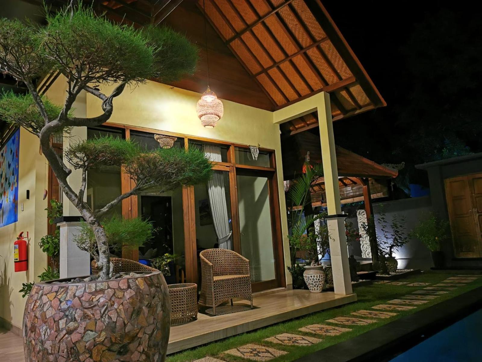 Villa Silence โลวินา ภายนอก รูปภาพ