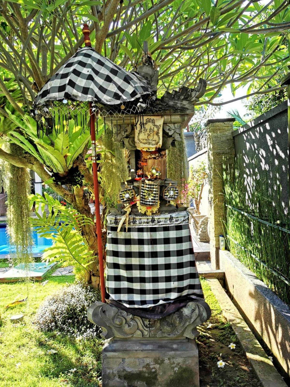 Villa Silence โลวินา ภายนอก รูปภาพ