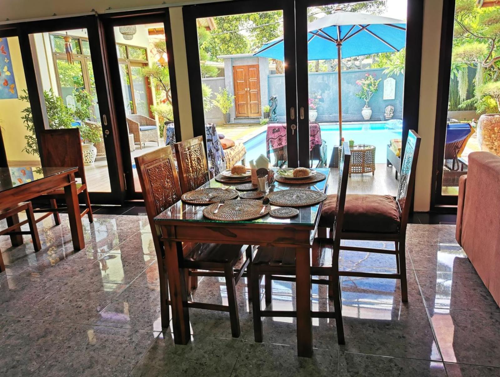 Villa Silence โลวินา ภายนอก รูปภาพ