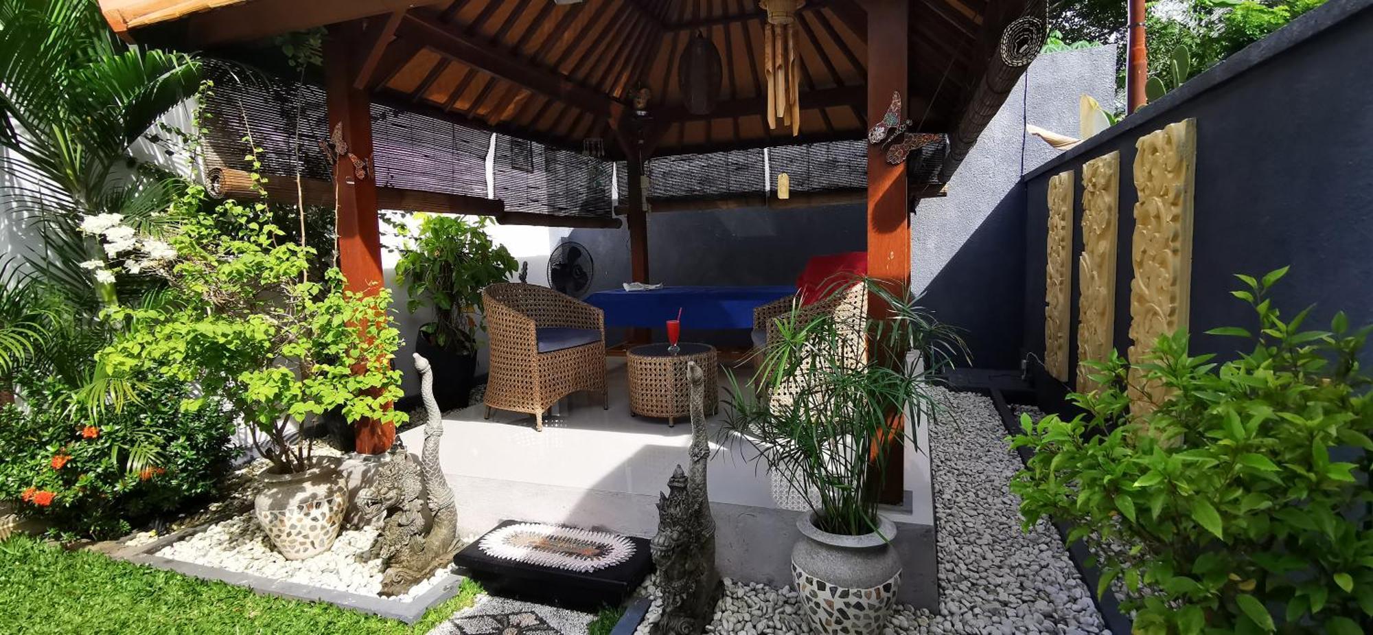 Villa Silence โลวินา ภายนอก รูปภาพ